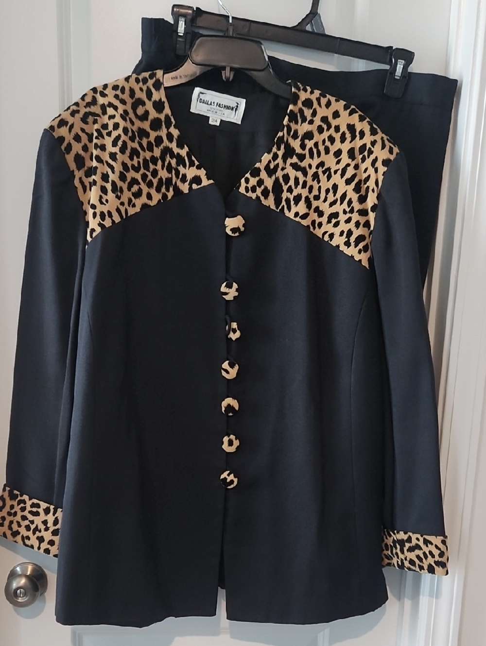 Dallas Fashion Black Jacket with Leopard Trim